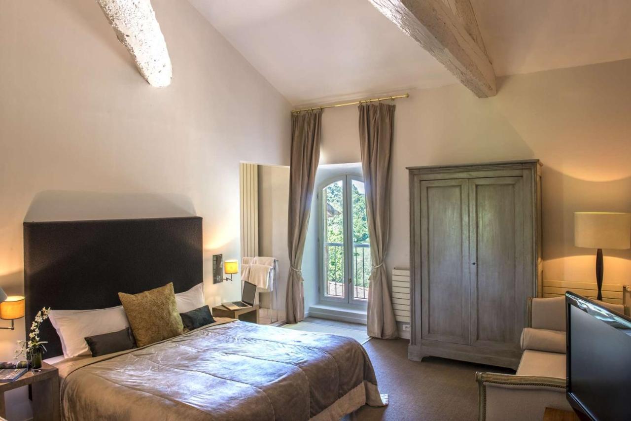 Chateau De Massillan Uchaux Εξωτερικό φωτογραφία
